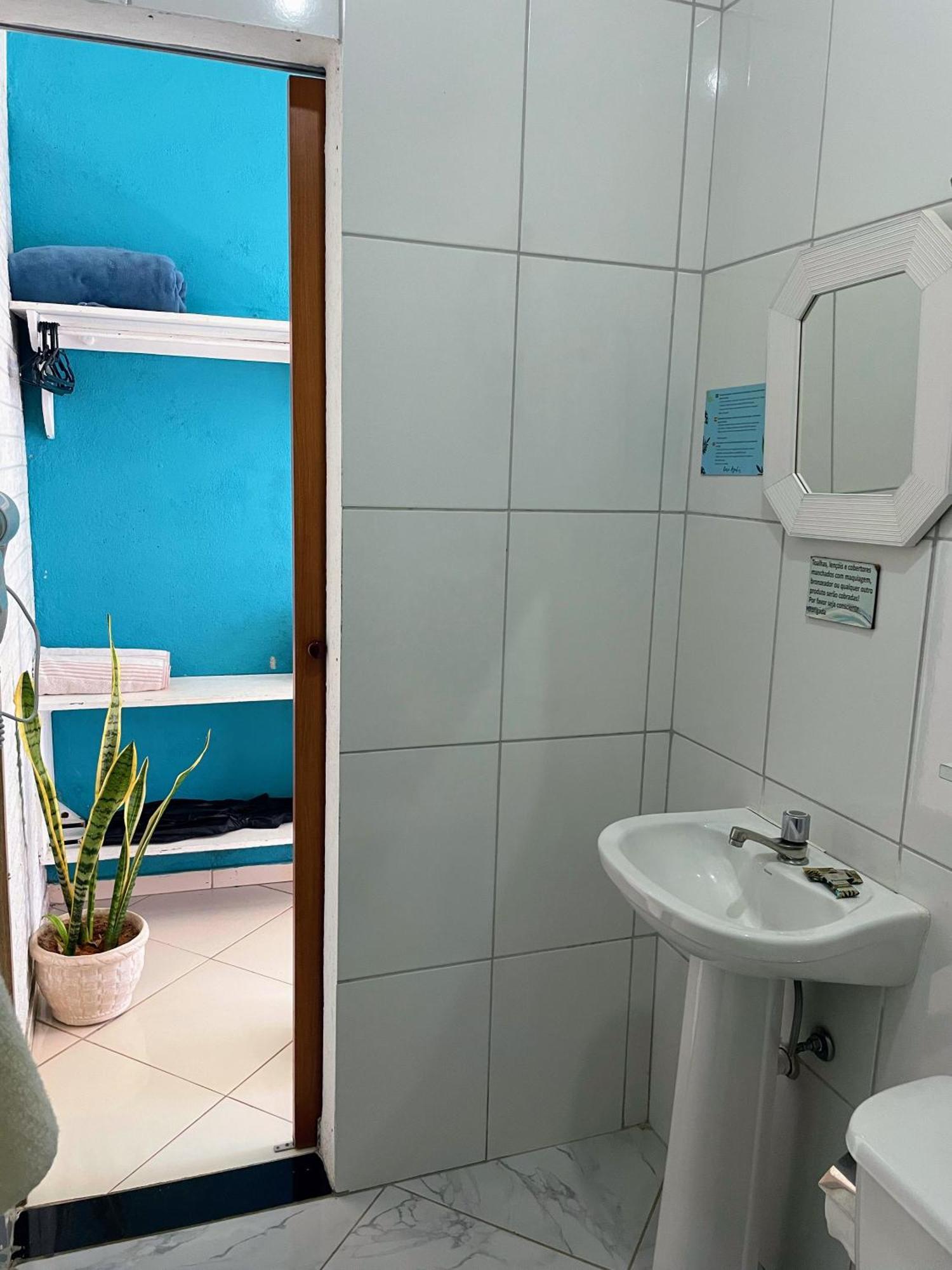 Suites Casa Azul-Vila Do Abraao- Conforto, Limpeza, Otima Localizacao Exteriör bild
